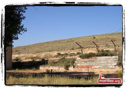 Frontón y pista de Tenis de Matillas